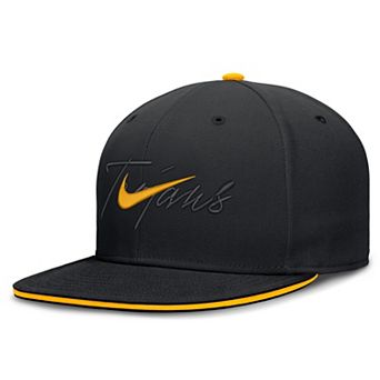 Men's Nike Black USC Trojans Dri-FIT Primetime Script Fitted Hat