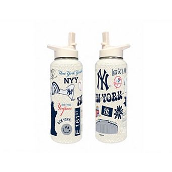 The Memory Company New York Yankees 34oz. Bling Quencher Bottle