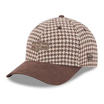 Women's New Era Light Brown New York Yankees Faux Wool 9FORTY A-Frame M-Crown Adjustable Hat