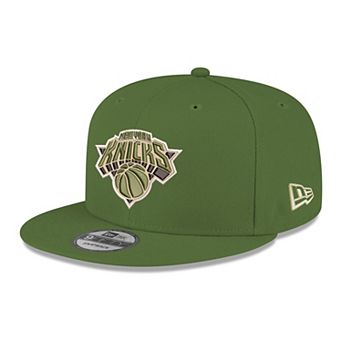 Youth New Era Green New York Knicks 9FIFTY Snapback Hat