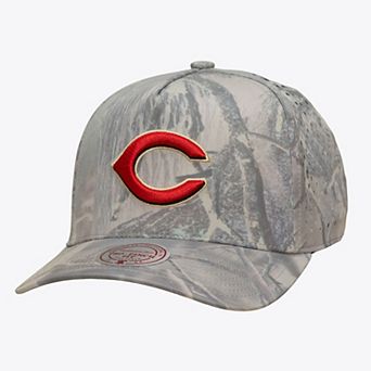 Men's Mitchell & Ness Camo Cincinnati Reds Perfect Pro Pinch Adjustable Hat