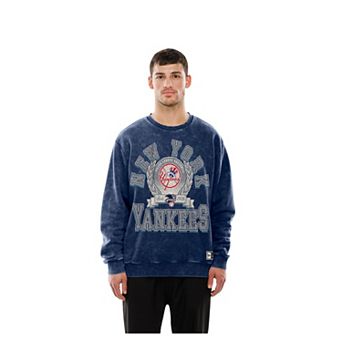 Men's New Era Navy New York Yankees Mineral Washed Crewneck Sweatshirt