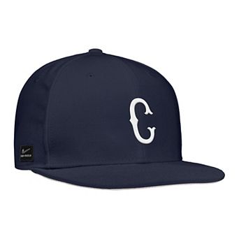 Men's Nike Navy UConn Huskies On-Field Baseball Replica Dri-FIT Fitted Hat