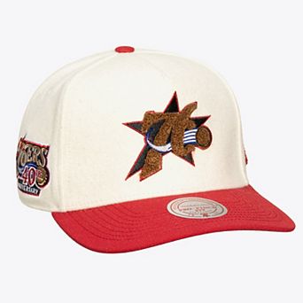 Unisex Mitchell & Ness Cream Philadelphia 76ers Cream Team Pro Adjustable Hat