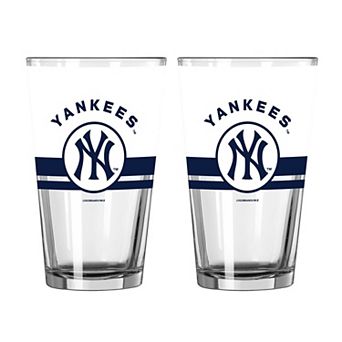 Logo Brands New York Yankees Two-Piece 16oz. Horizon Pint Glass Set