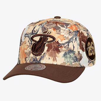 Unisex Mitchell & Ness Camo Miami Heat Leaf Camo Pro Adjustable Hat