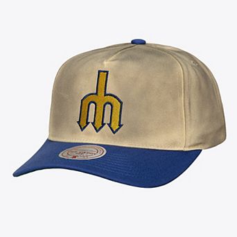 Men's Mitchell & Ness Cream Seattle Mariners Retro Roots Deadstock Cooperstown Snapback Hat