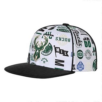 Youth Outerstuff White Milwaukee Bucks Piped Up Snapback Hat