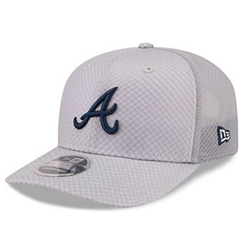 Men's New Era Gray Atlanta Braves 9SEVENTY Jock Adjustable Trucker Hat