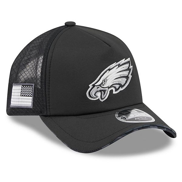 Men's New Era Black Philadelphia Eagles 2026 Salute To Service Apex 9FORTY Adjustable Trucker Hat