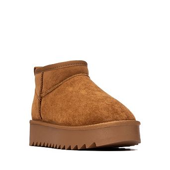 Women's Casual Platform Suede Ankle Booties Refresh Collection By XTI 176259