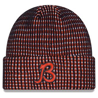 Men's New Era Orange Chicago Bears 2026 Sideline Cold Weather Cuffed Knit Hat