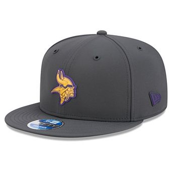 Men's New Era Charcoal Minnesota Vikings 2026 Sideline Cold Weather 9FIFTY Snapback Hat