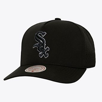 Men's Mitchell & Ness Black Chicago White Sox Perfect Pop Pro Snapback Hat