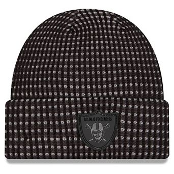 Men's New Era Black Las Vegas Raiders 2026 Sideline Cold Weather Cuffed Knit Hat