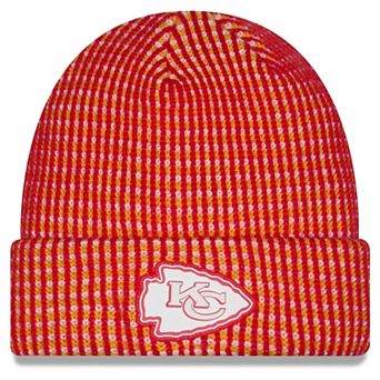 Men's New Era Red Kansas City Chiefs 2026 Sideline Cold Weather Cuffed Knit Hat