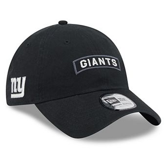 Men's New Era Black New York Giants 2026 Salute To Service Casual Classic Adjustable Hat