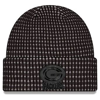 Men's New Era Black Green Bay Packers 2026 Sideline Cold Weather Cuffed Knit Hat