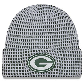Men's New Era White Green Bay Packers 2026 Sideline Cold Weather Cuffed Knit Hat
