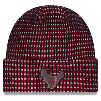 Men's New Era Red Houston Texans 2026 Sideline Cold Weather Cuffed Knit Hat