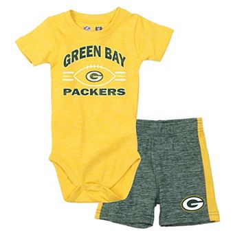 Infant Wes & Willy Gold/Green Green Bay Packers Cloudy Yard Hopper Bodysuit & Shorts Set