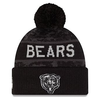 Men's New Era Black Chicago Bears 2026 Salute To Service Cuffed Knit Hat with Pom
