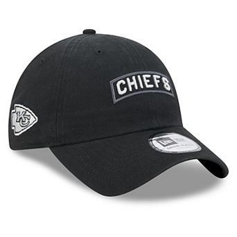Men's New Era Black Kansas City Chiefs 2026 Salute To Service Casual Classic Adjustable Hat