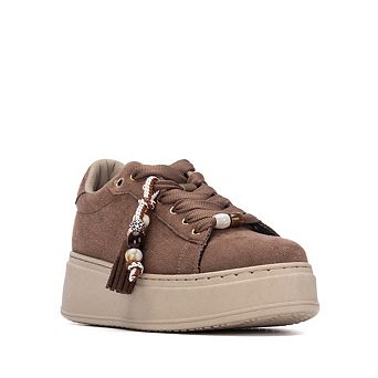 Women's Casual Platform Suede Sneakers Refresh Collection By XTI 176187
