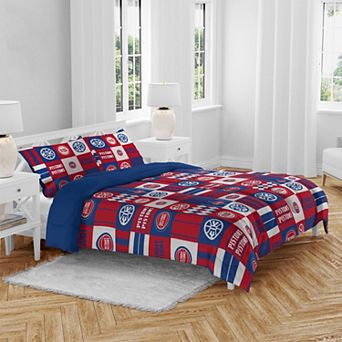 Pegasus Detroit Pistons Patchwork Plaid Three-Piece Full/Queen Bed in a Bag Set
