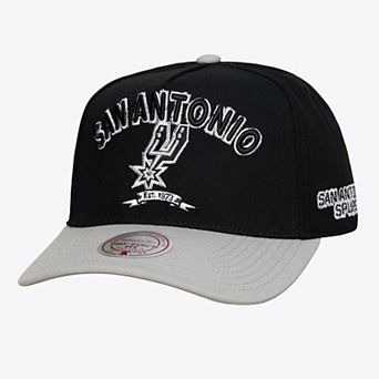 Men's Mitchell & Ness Black San Antonio Spurs True Legacy Pro Snapback Hat