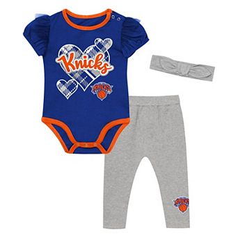 Girls Infant Outerstuff Blue/Gray New York Knicks Team Heart Bodysuit, Pants & Headband Set