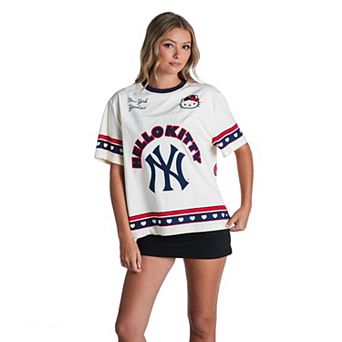 Women's The Wild Collective White New York Yankees Hello Kitty Drop Shoulder T-Shirt