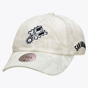 Men's Mitchell & Ness White San Antonio Spurs Ghosted Strapback Hat