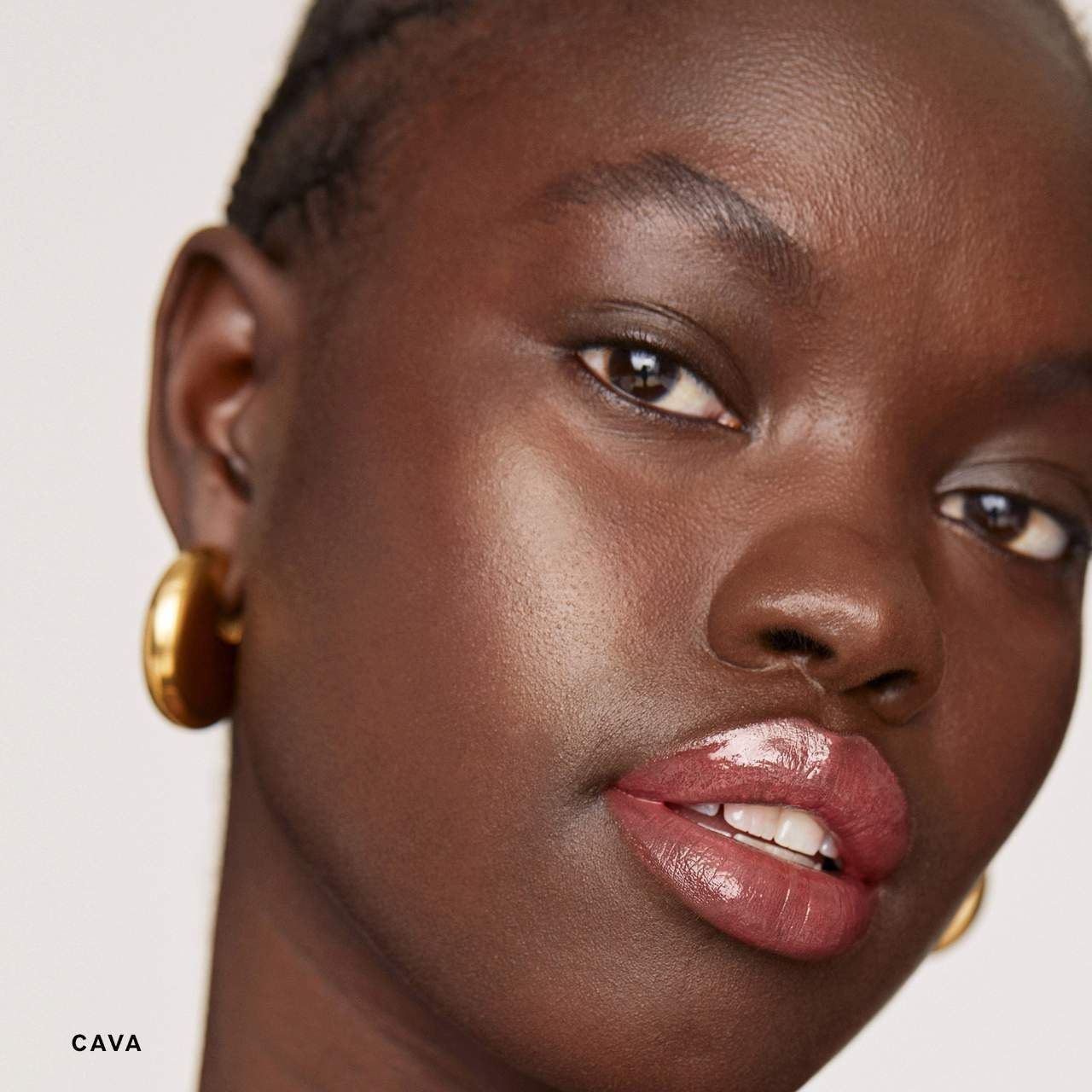 Merit Day Glow Highlighting Balm - Thumbnail 2