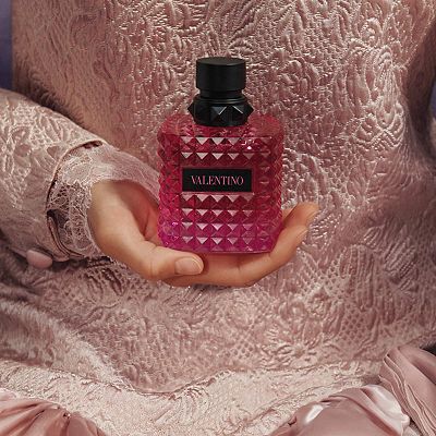 Valentino Donna Born in Roma Extradose Parfum with Vanilla