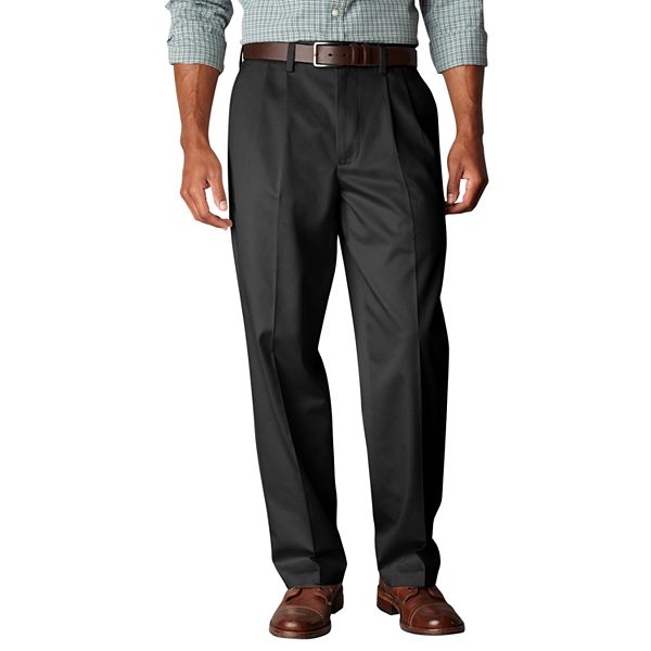 Men's Dockers® Signature Khaki D4 RelaxedFit Pleated Pants