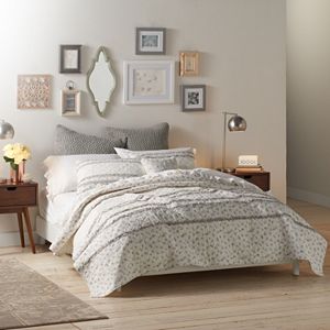 LC Lauren Conrad Romina Rosebud Quilt Collection