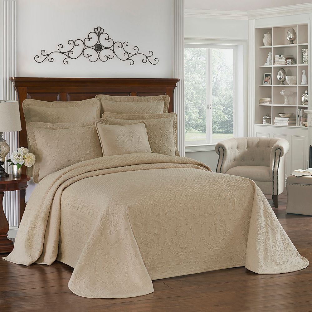 Historic Charleston Charles Matelasse Bedspread Collection