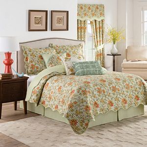 Waverly Felicite Quilt Collection