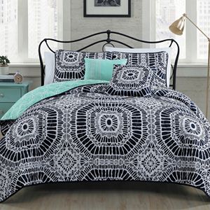 Avondale Manor Petra Quilt Collection