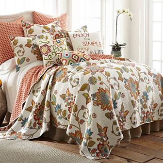 Hazel Quilt Collection
