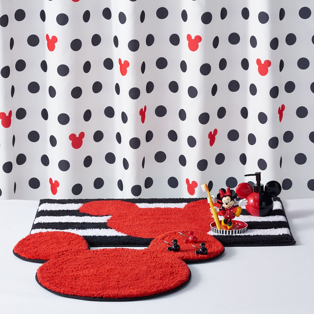 Disney S Mickey Minnie Mouse Bath Accessories Collection