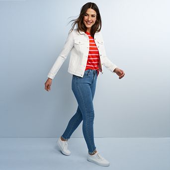 Women's Levi's Spring Outfit