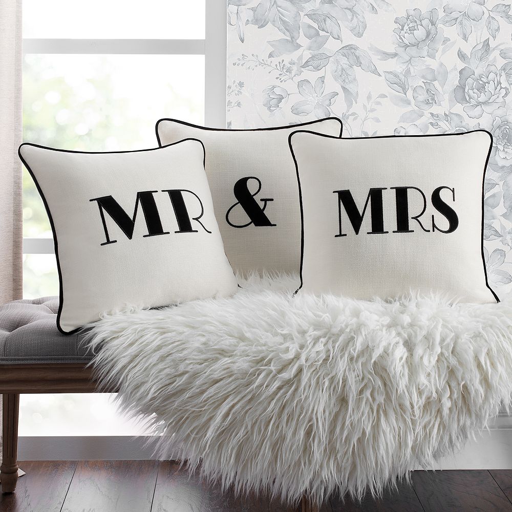 Mr and Mrs 18x18 Linen Pillow Set - Pillow Decor