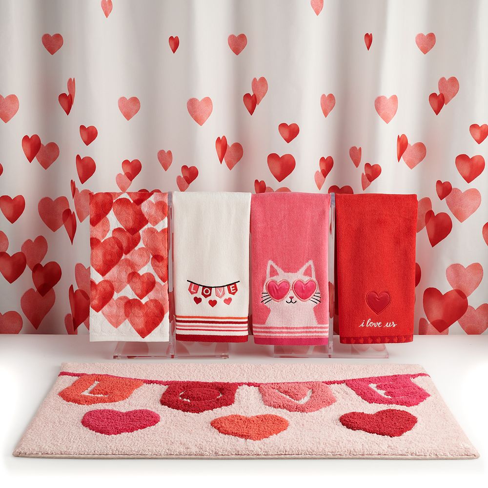 shower curtain hearts