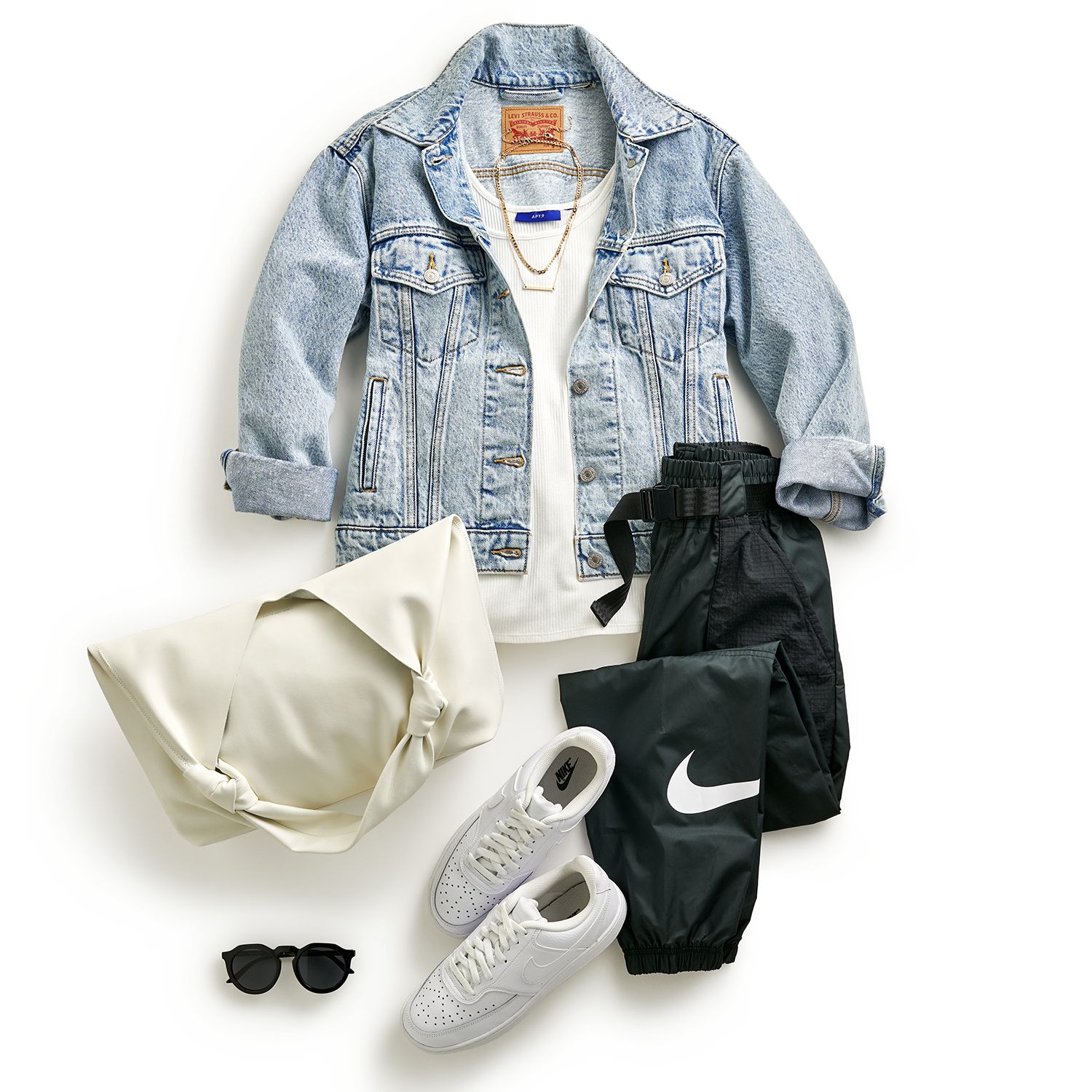 women's nike apparel clearance