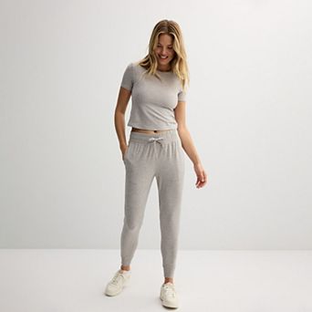 Women's FLX Wander Joggers & Short Sleeve Tee Matching Set