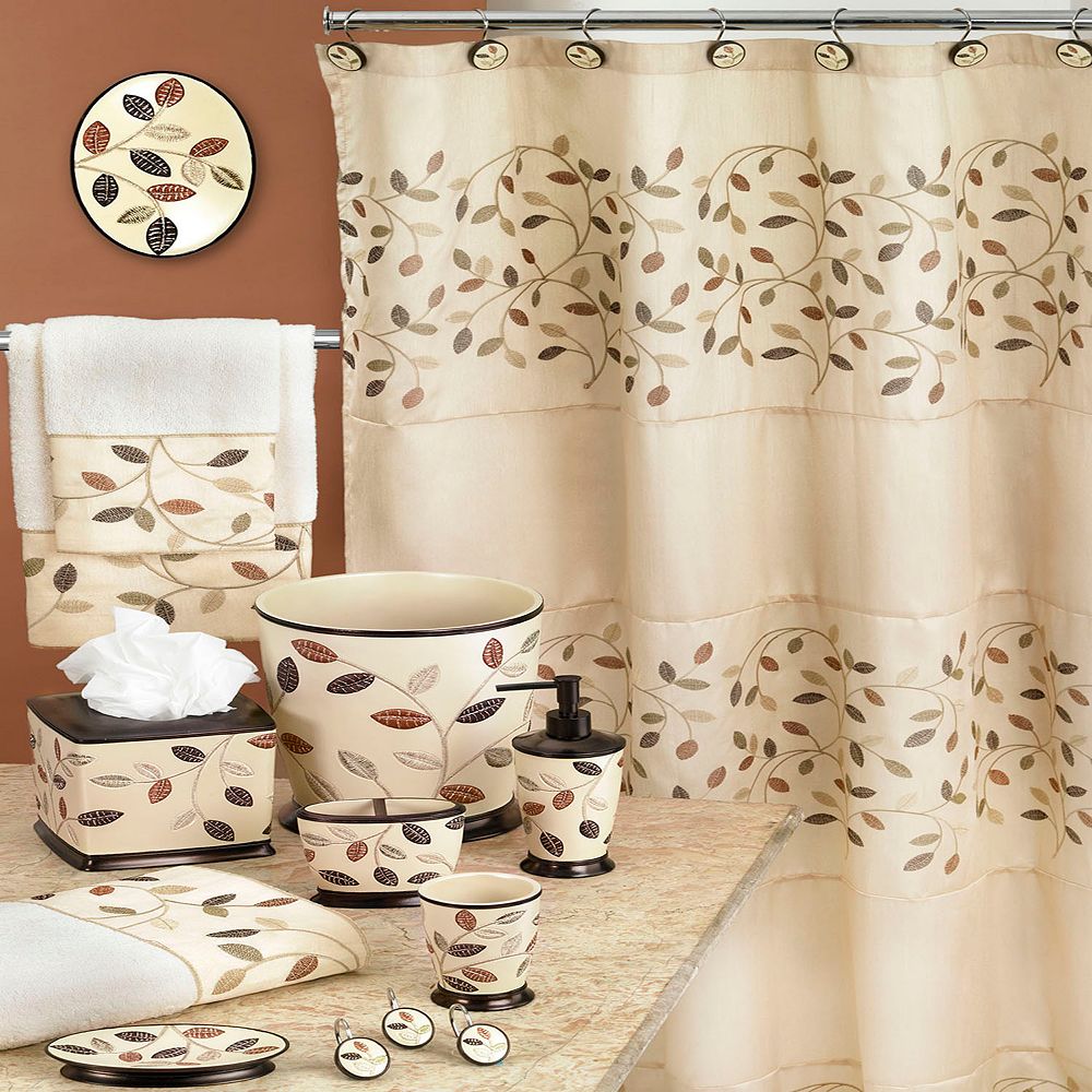 Aubury Bathroom Accessories Collection