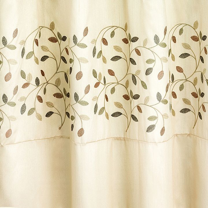 Aubury Bathroom Accessories Collection