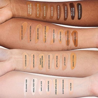 HUDA BEAUTY Easy Blur Natural Airbrush Foundation with